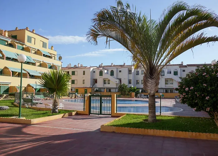 Lägenhet Caroline's Tropical Paradise