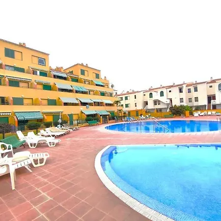 Апартаменты Caroline's Tropical Paradise Коста-дель-Силенцио