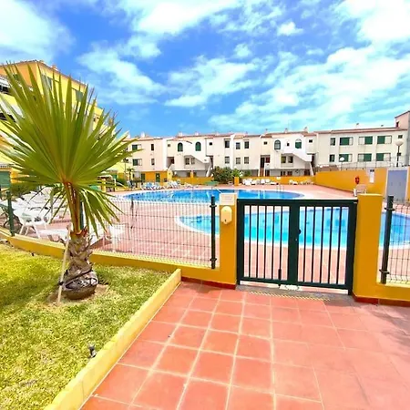 Caroline's Tropical Paradise * Costa Del Silencio